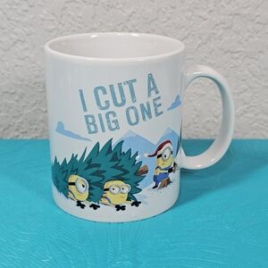 Universal Studios Despicable Me Minion "I Cut A Big One" Holiday Mug